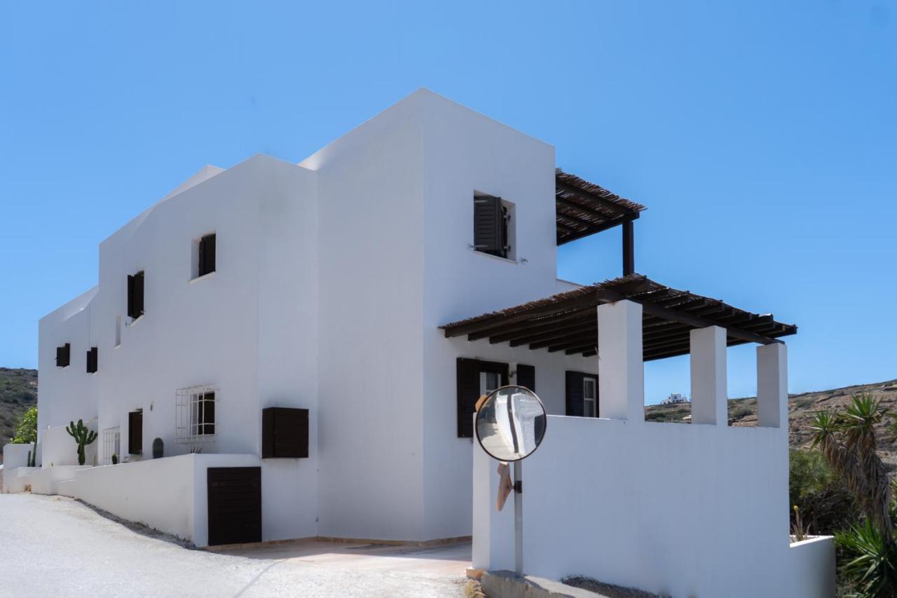 Lotos Beach Home Kini Exteriér fotografie